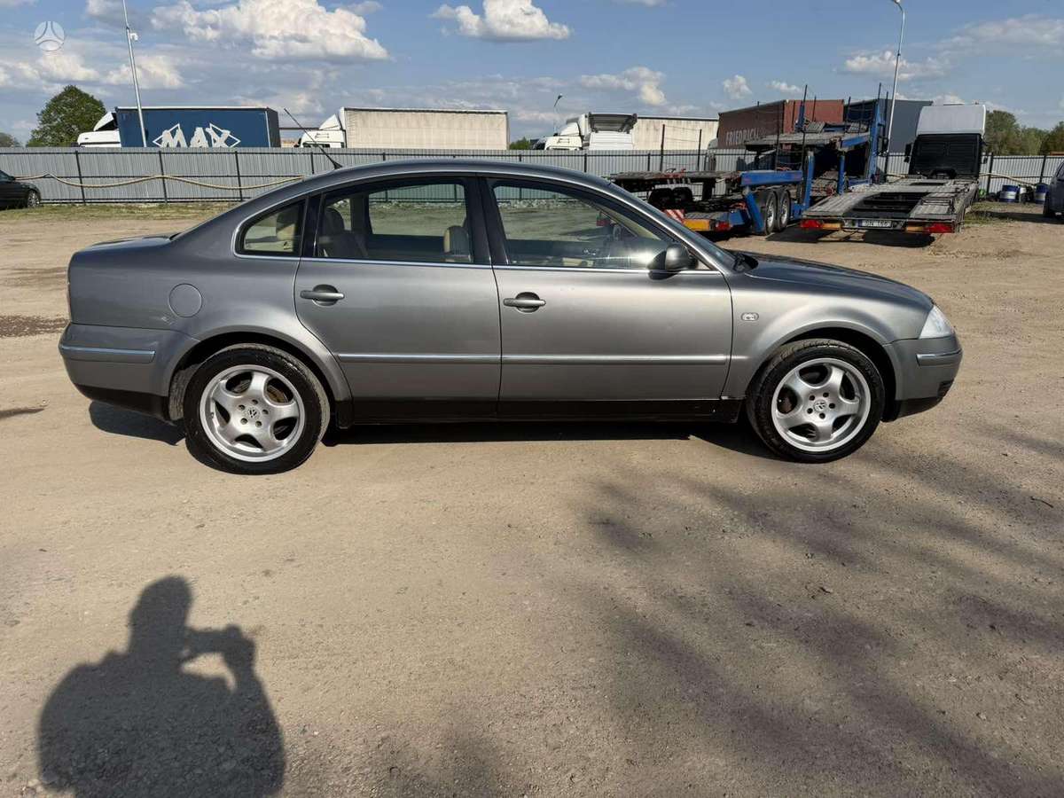Volkswagen Passat - 6