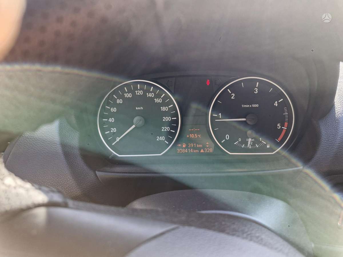 BMW 118, 2.0 l., Хэтчбек