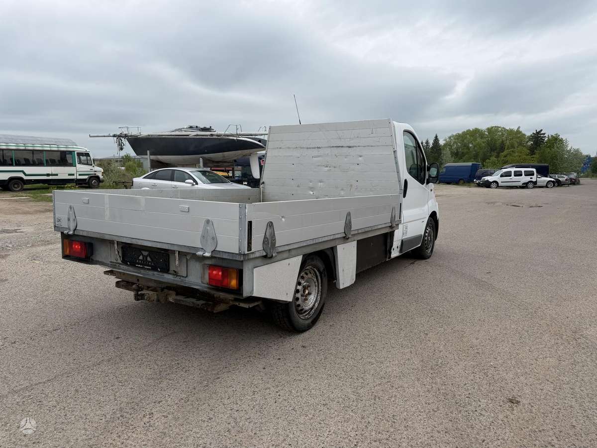 Opel Vivaro, 2.0 l., cargo van