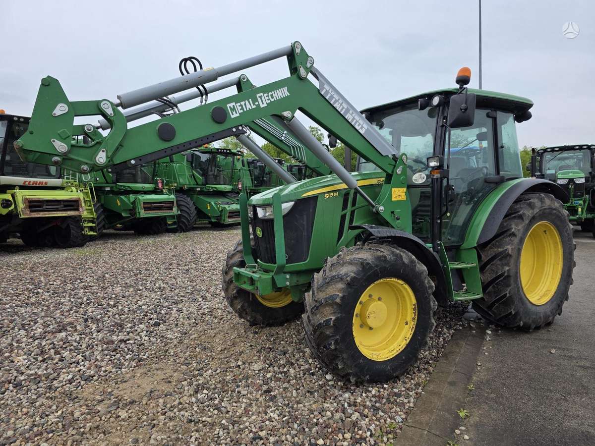 John Deere 5115M, tractors
