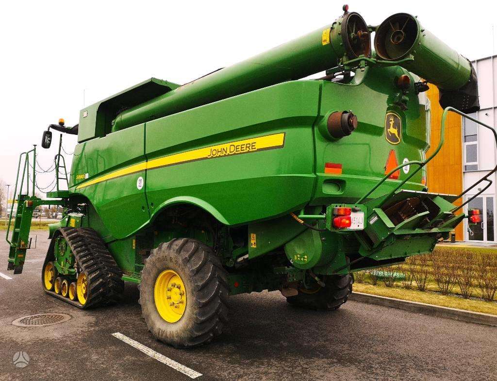 John Deere S 690 i, kombainai