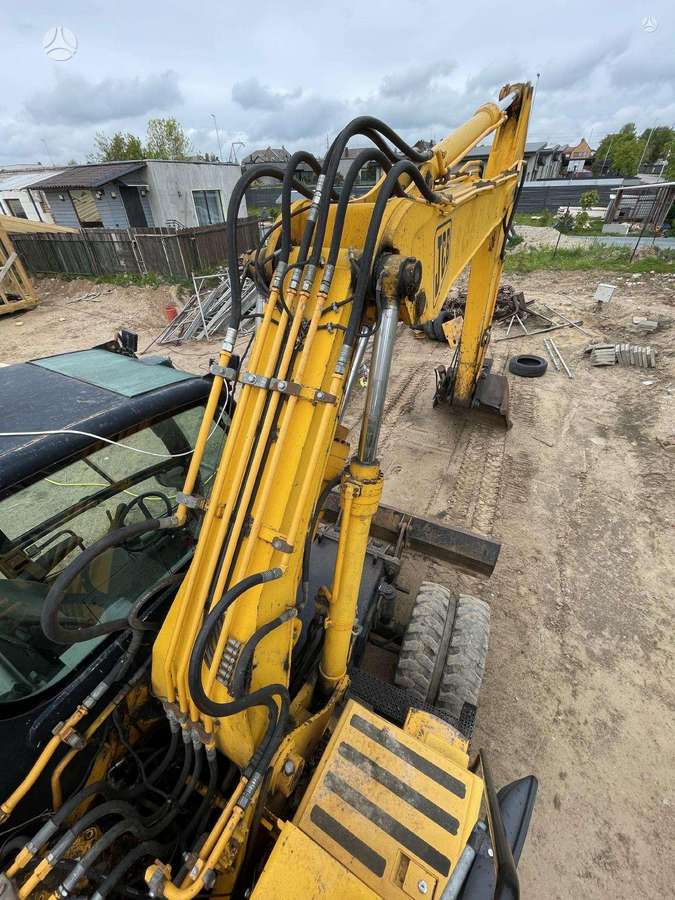 JCB JS160, экскаваторы