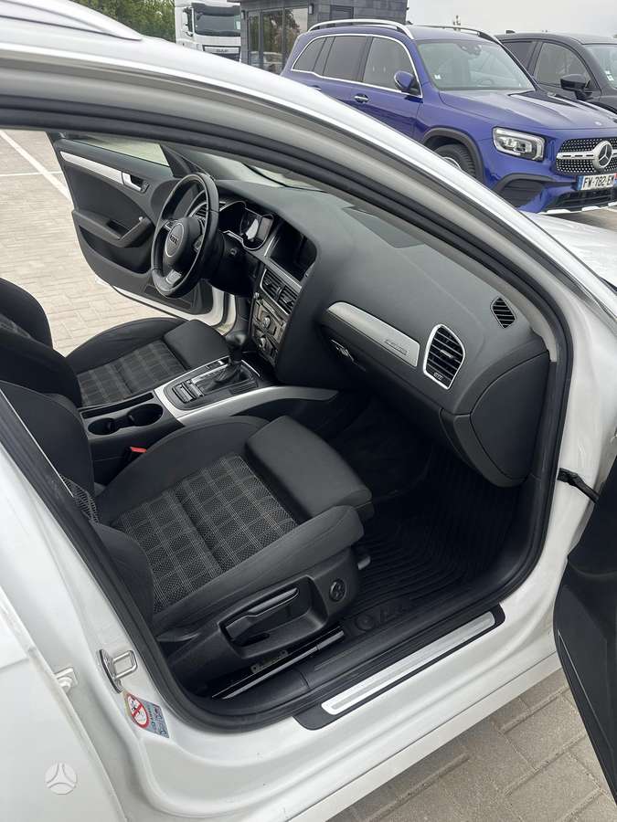 Audi A4, 2.0 l., Универсал