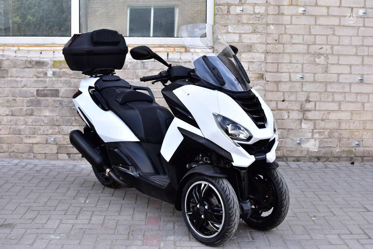Peugeot Metropolis 400cc, trikes