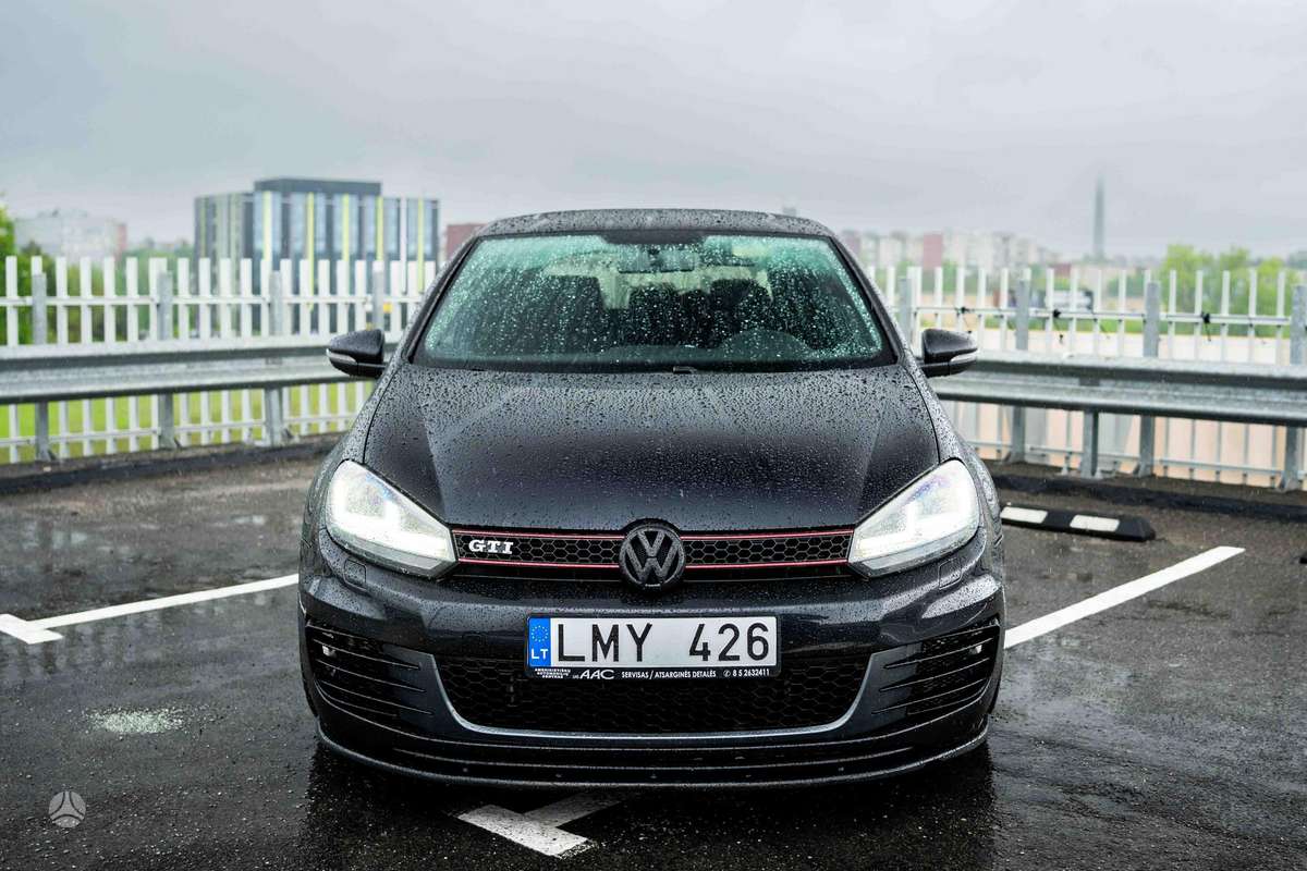 Volkswagen Golf, 2.0 l., Хэтчбек