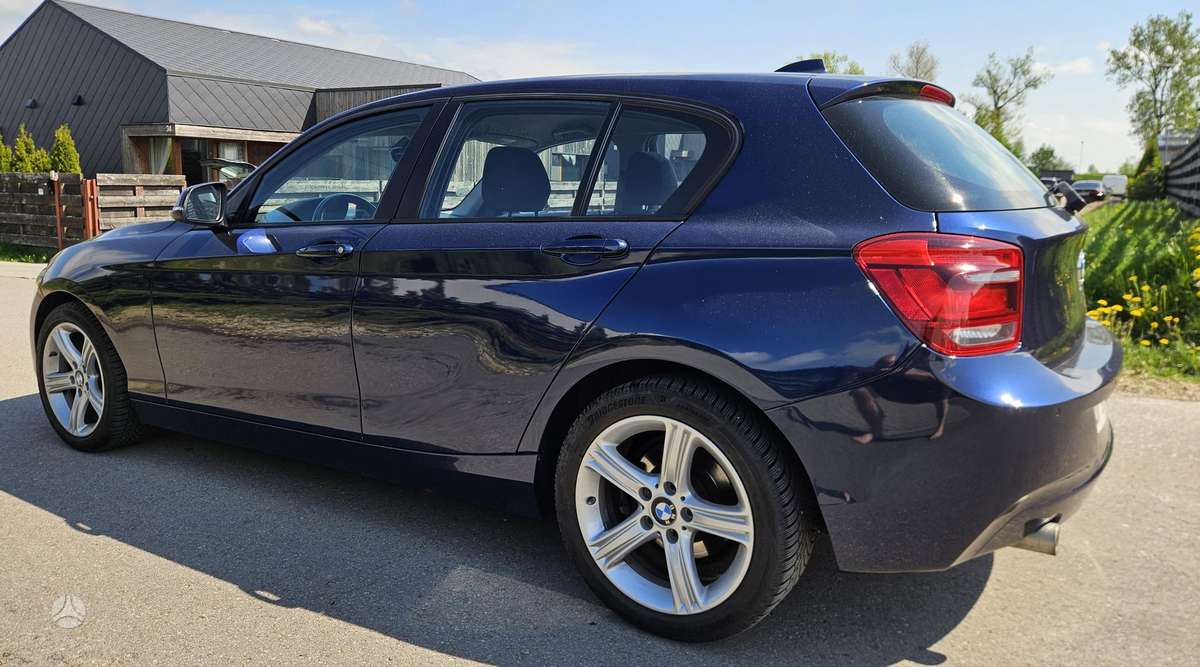 BMW 118, 2.0 l., Хэтчбек