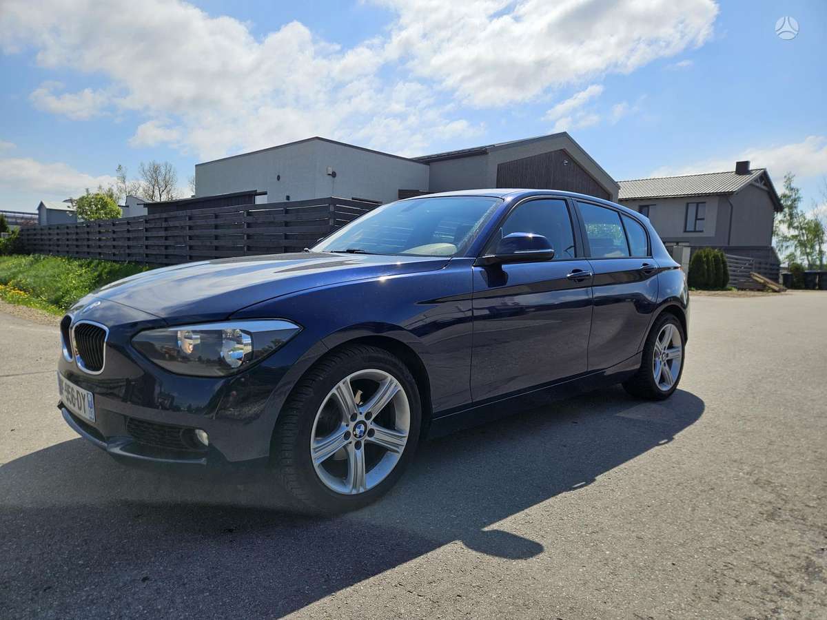 BMW 118, 2.0 l., Хэтчбек
