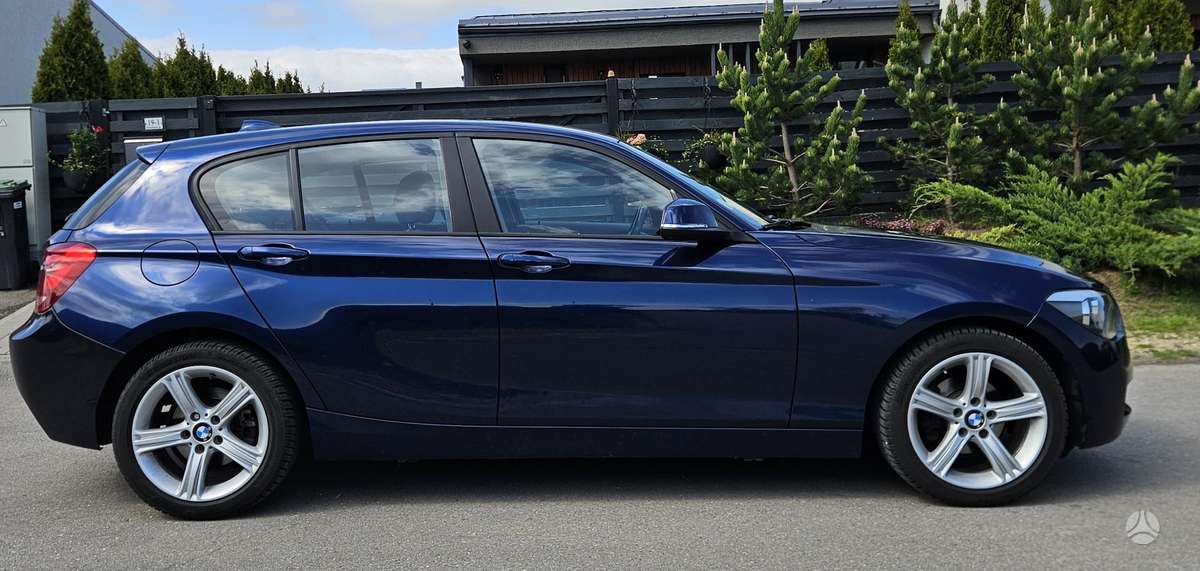 BMW 118, 2.0 l., Хэтчбек