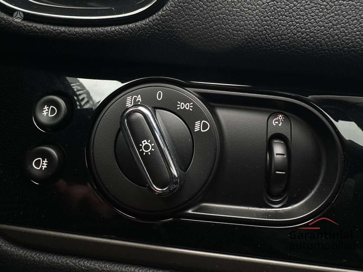 Mini Cooper, 1.5 l., Хэтчбек