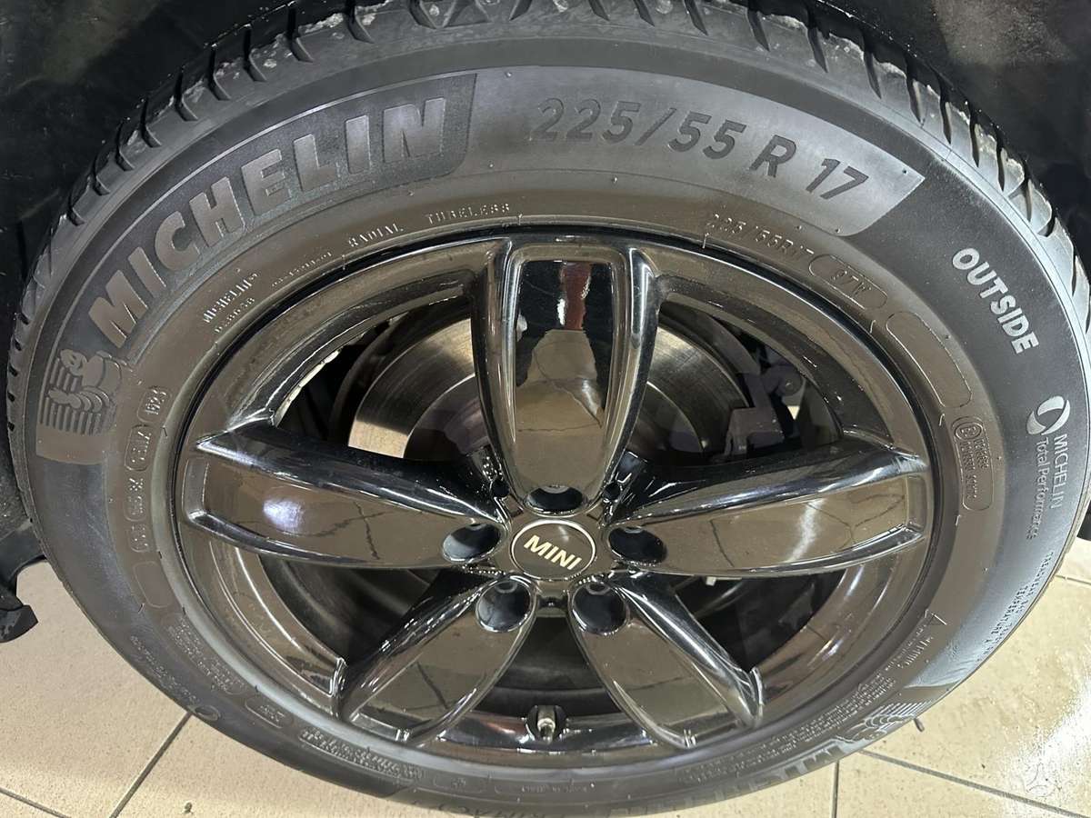 Mini Cooper, 1.5 l., Хэтчбек