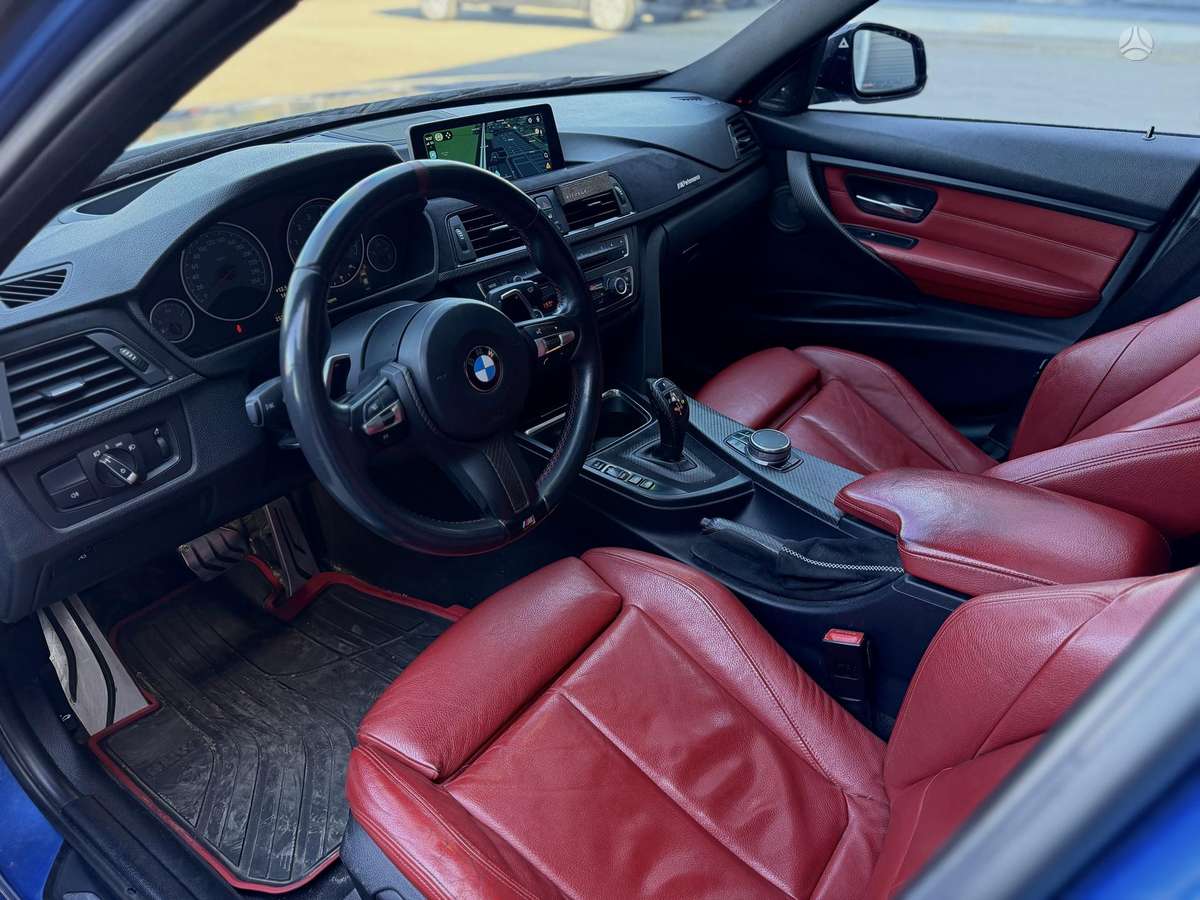 BMW 335, 3.0 l., Седан