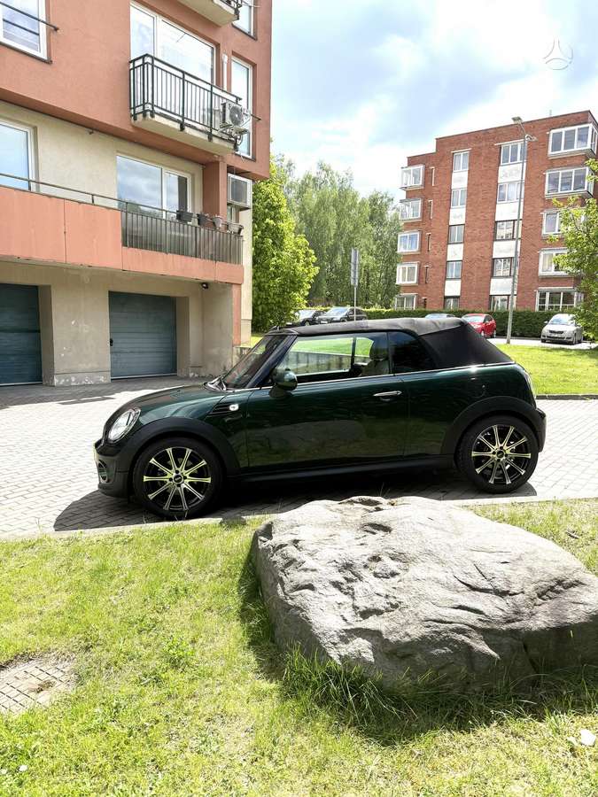 Mini Cooper, 1.6 l., convertible