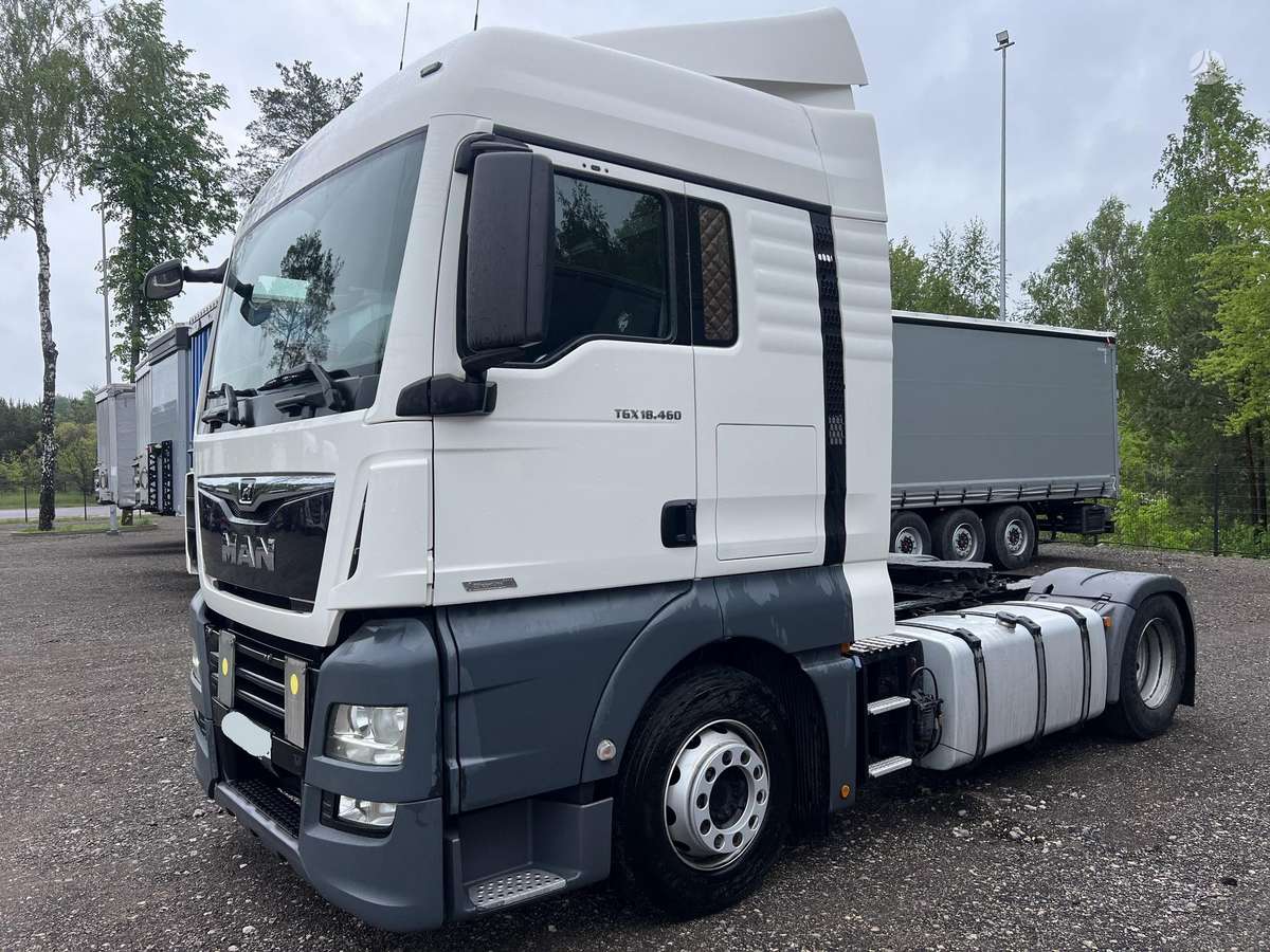 MAN 18.460, double sleeper