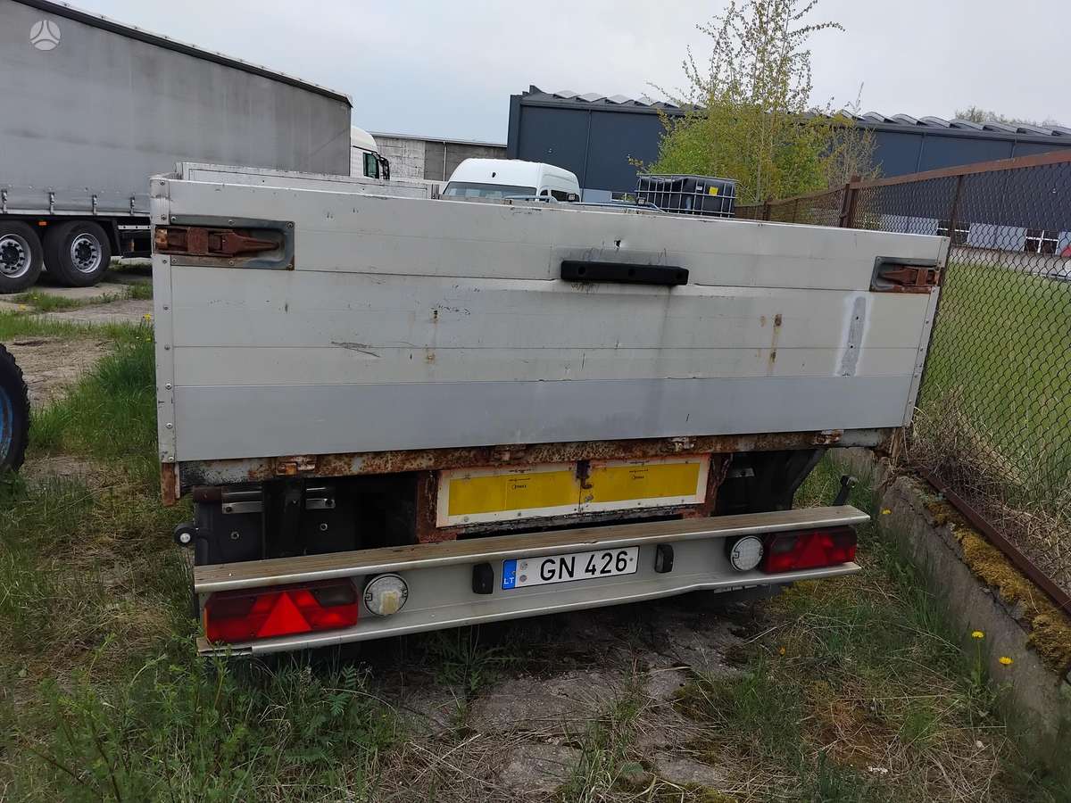 LAG, spec. priekabos / puspriekabės