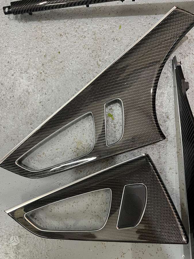 Audi RS 7 apdailos detalės
