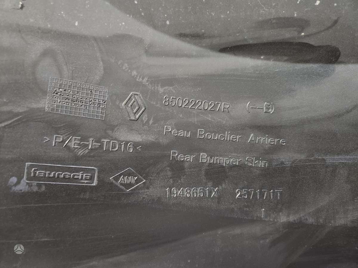Dacia Duster, 850222027R, bumpers