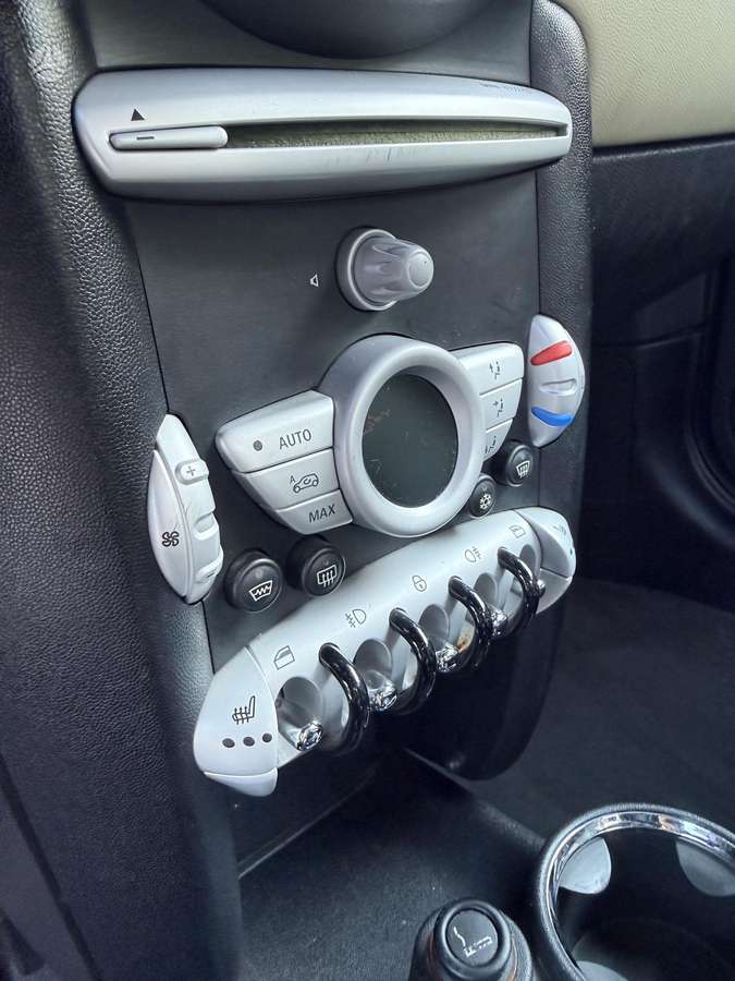 Mini Cooper, Хэтчбек