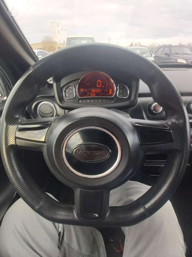 Microcar M8, 0.5 l., hatchback