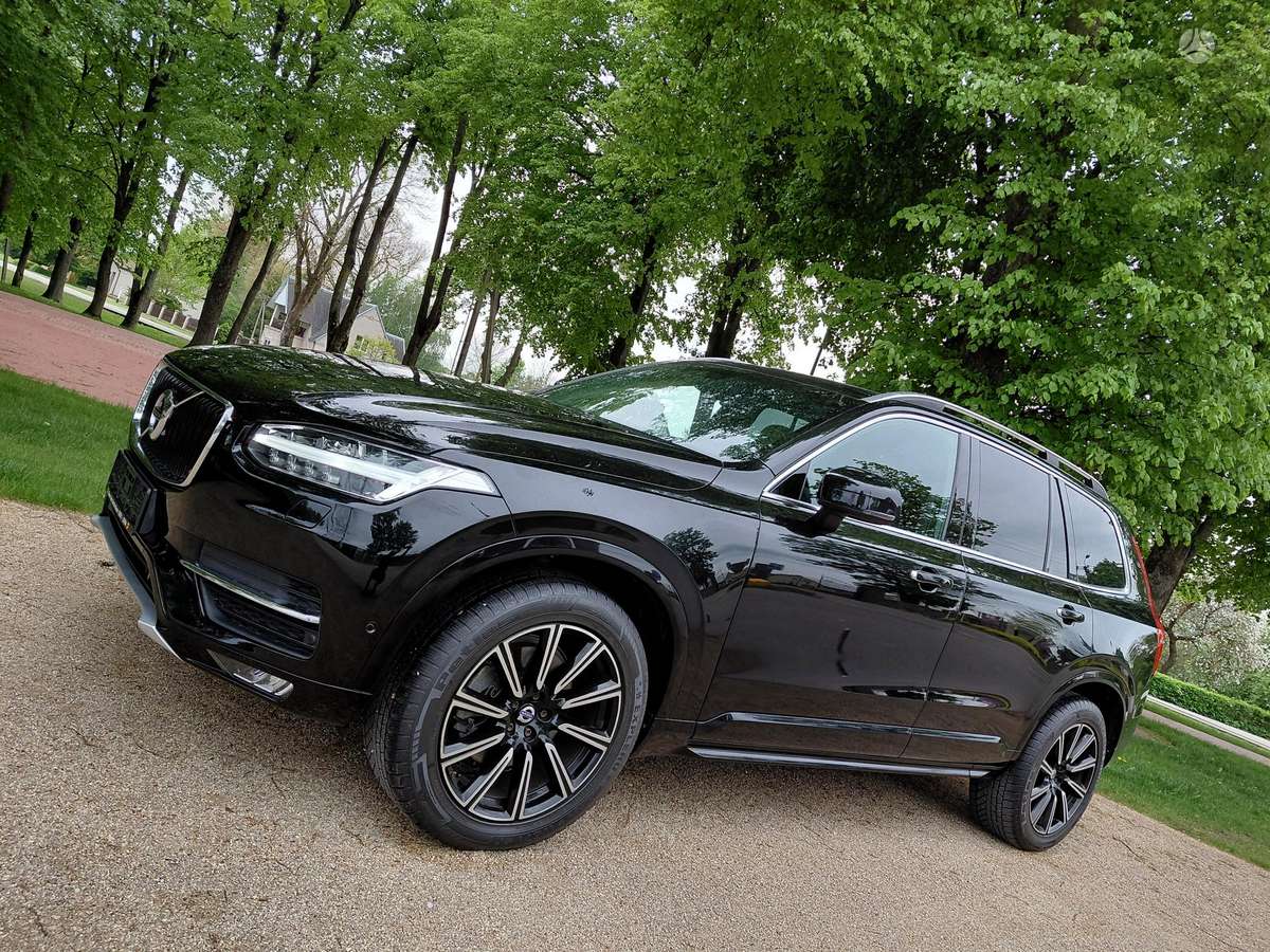 Volvo XC90 - 2