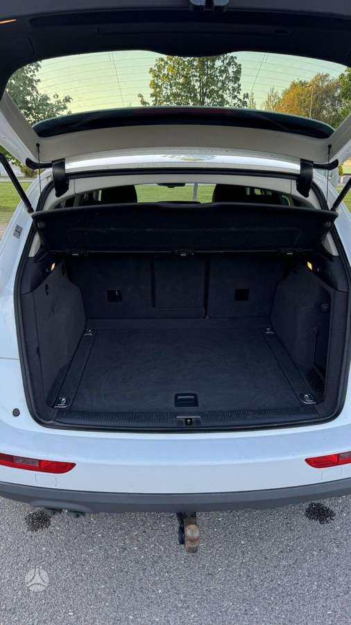 Audi Q5, 2.0 l., Внедорожник / Кроссовер