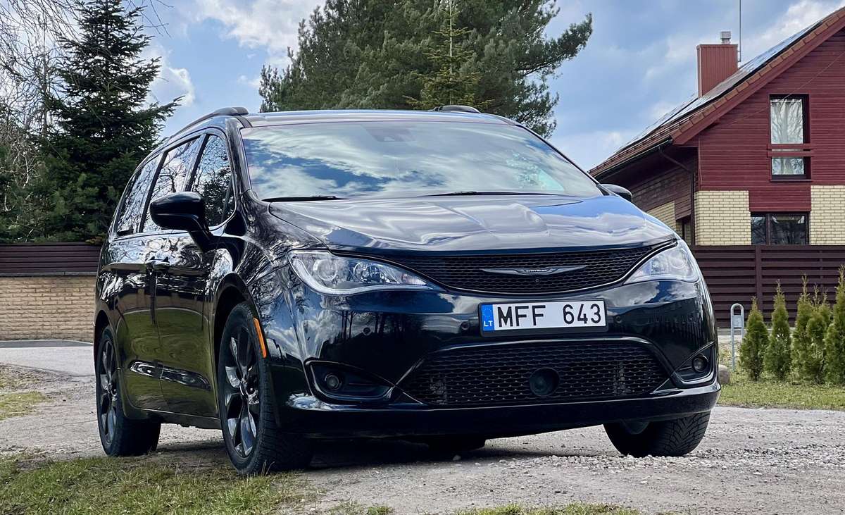 Chrysler Pacifica, 3.6 l., Минивэн