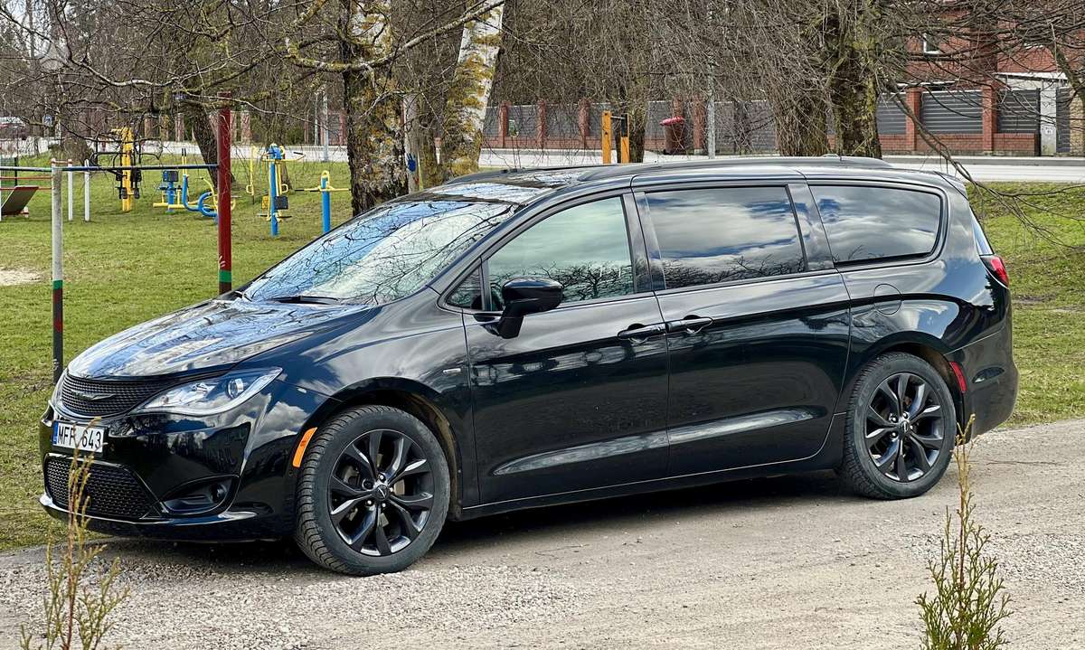 Chrysler Pacifica, 3.6 l., Минивэн