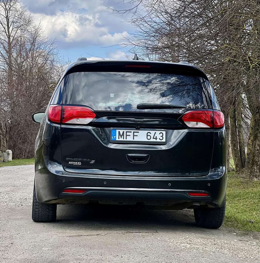 Chrysler Pacifica, 3.6 l., Минивэн