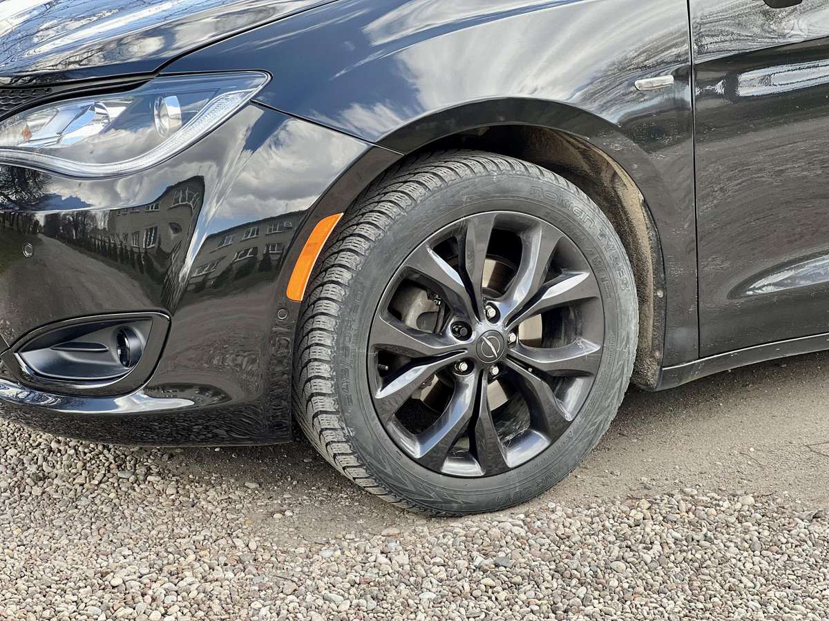 Chrysler Pacifica, 3.6 l., Минивэн