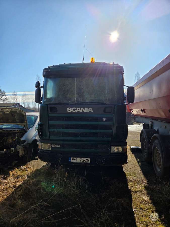 Scania 124, single sleeper