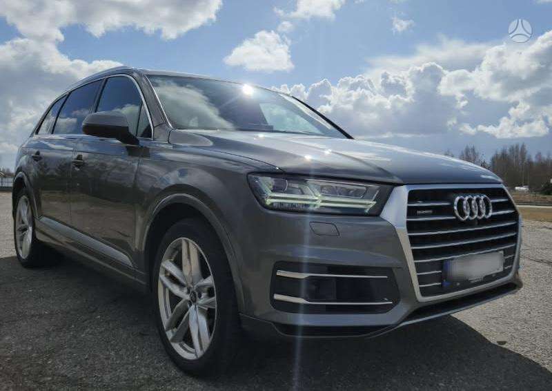 Audi Q7, 3.0 l., off-road / crossover