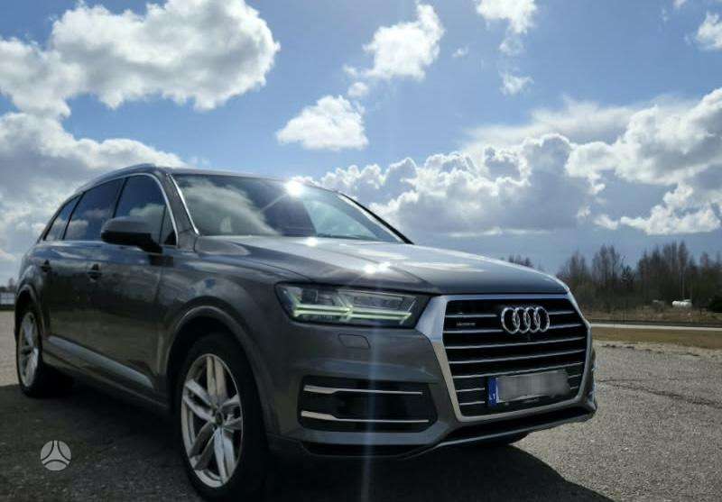 Audi Q7, 3.0 l., off-road / crossover
