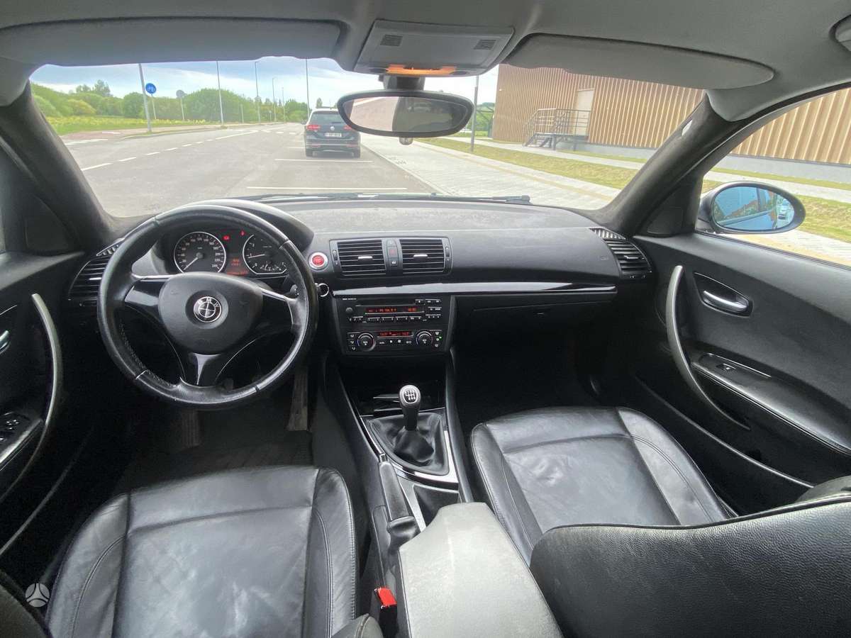 BMW 116, 1.6 l., Хэтчбек