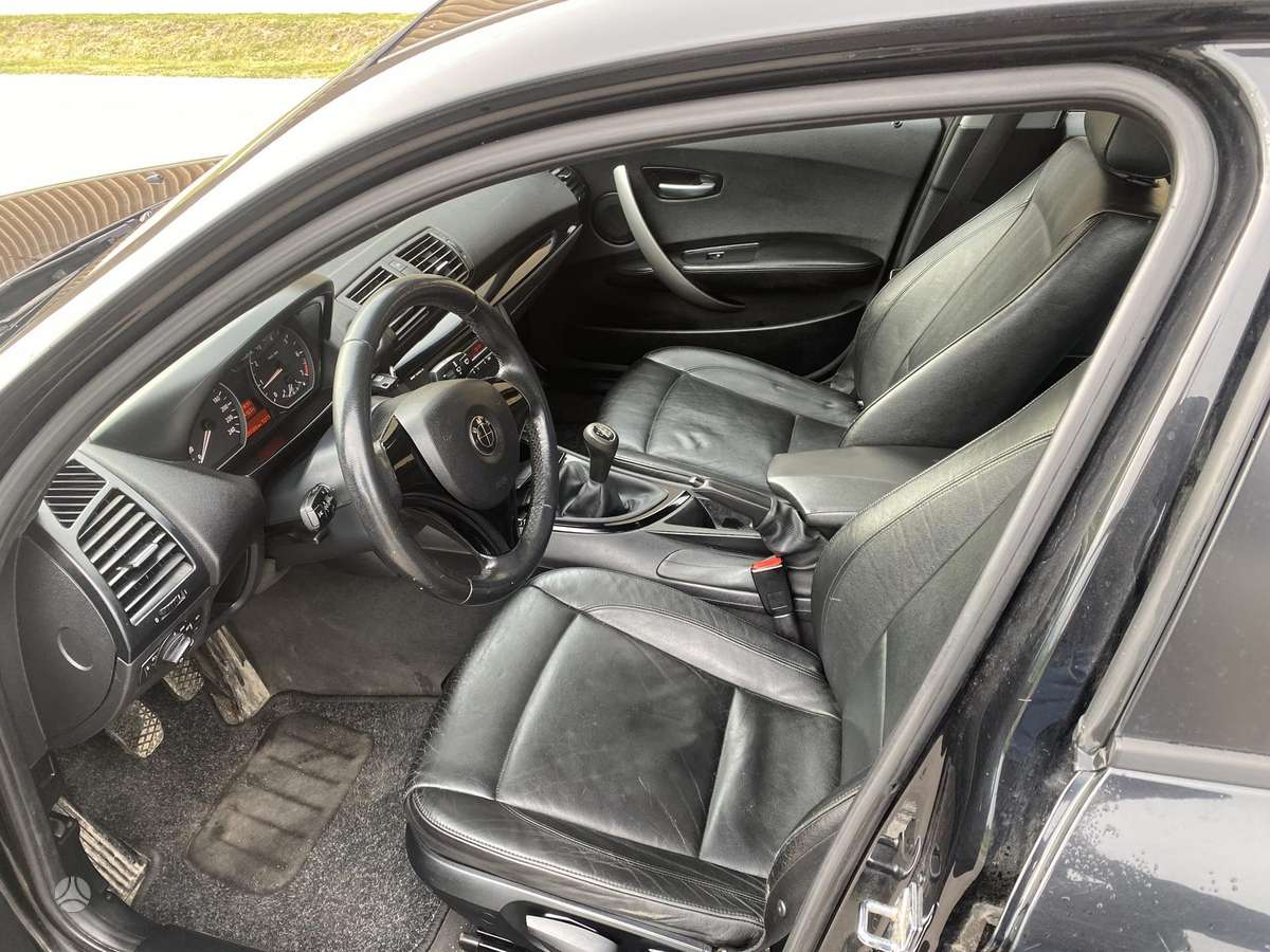 BMW 116, 1.6 l., Хэтчбек