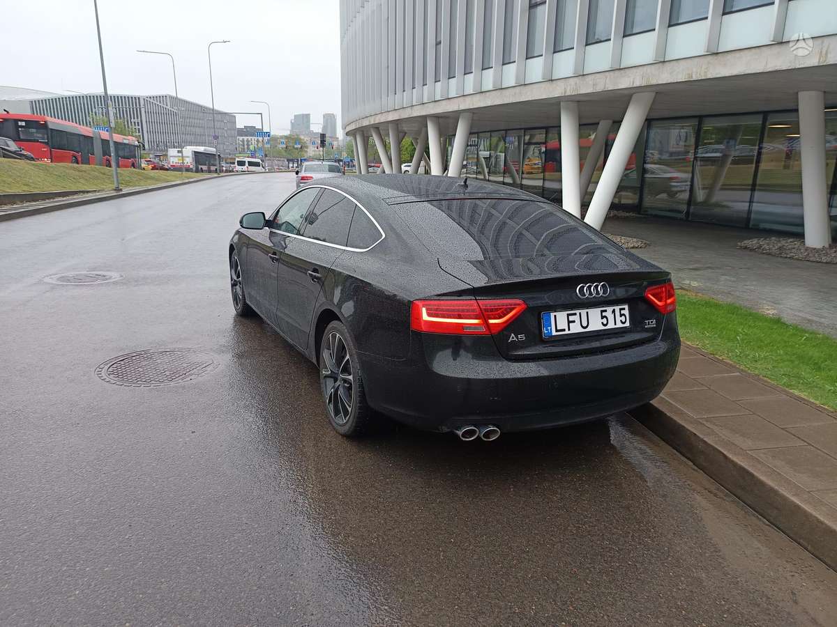 Audi A5, 2.0 l., hatchback