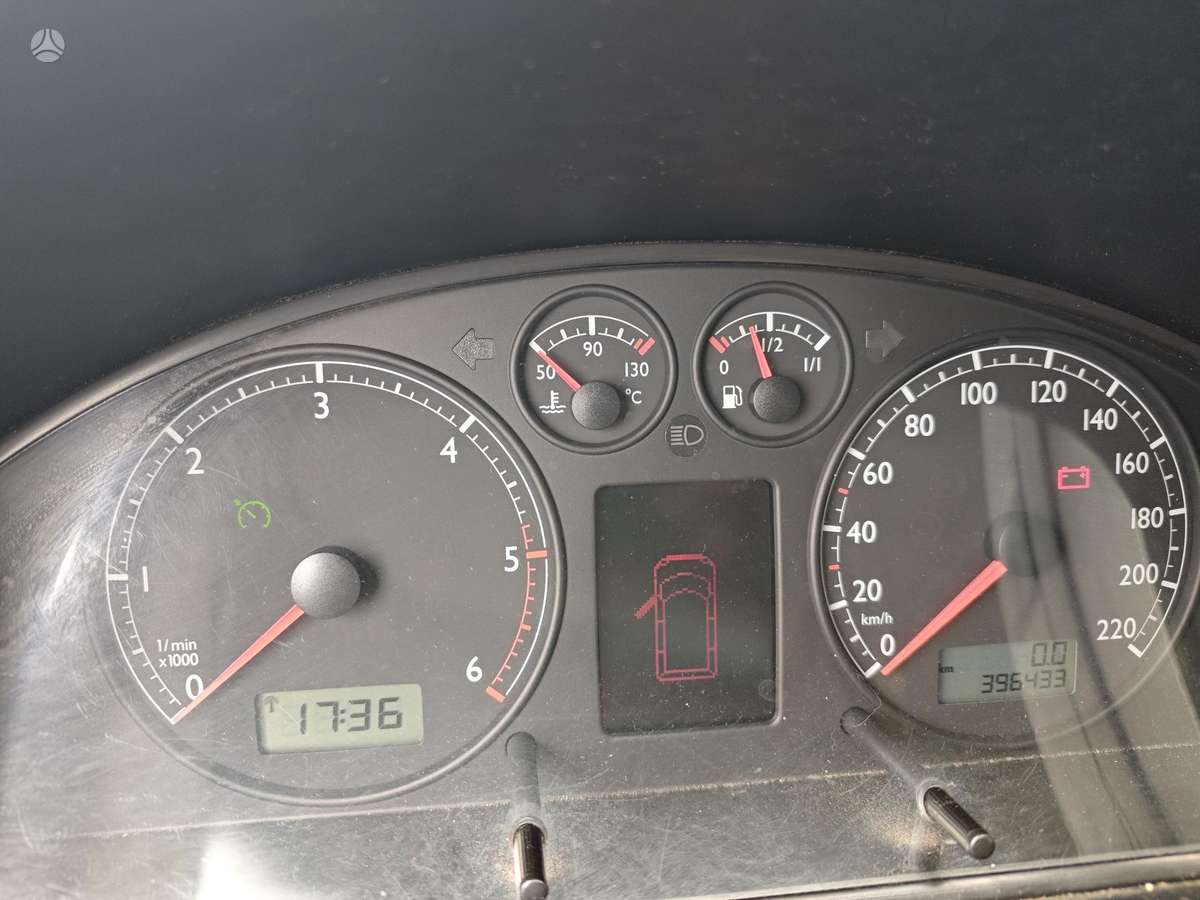 Volkswagen Multivan - 12