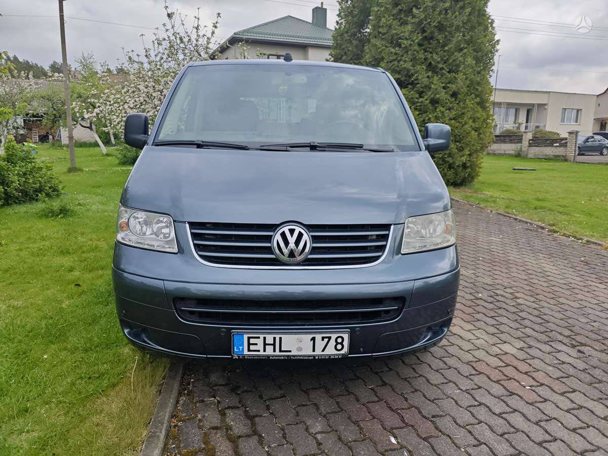 Volkswagen Multivan - 5