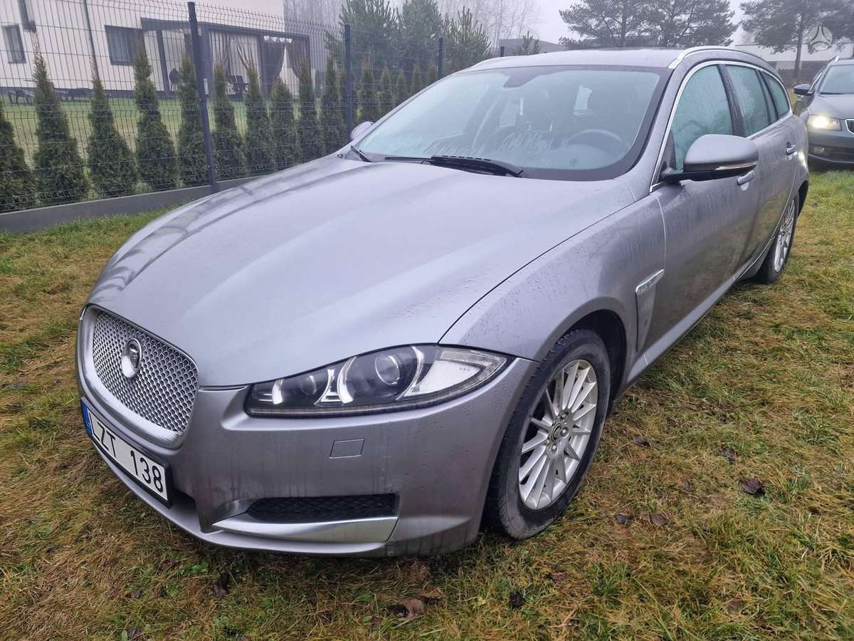 Jaguar XF, 2.2 l., universalas