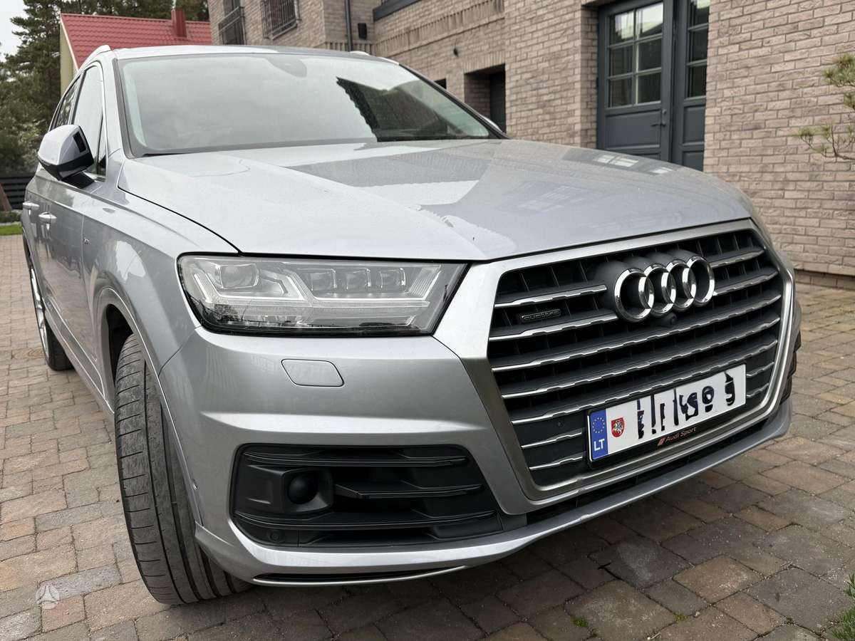 Audi Q7, 3.0 l., Внедорожник / Кроссовер
