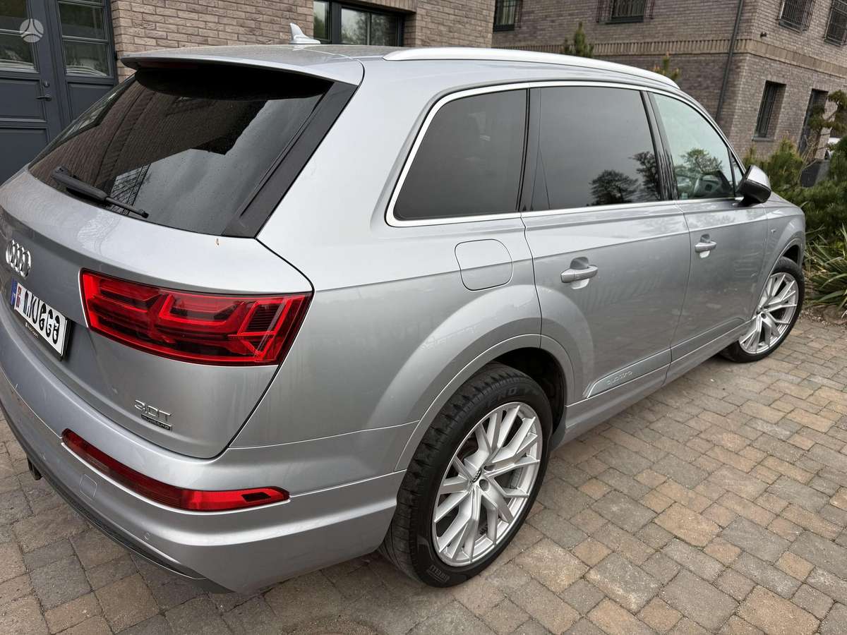 Audi Q7, 3.0 l., Внедорожник / Кроссовер