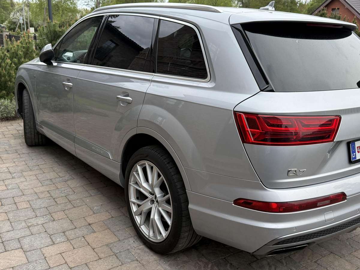 Audi Q7, 3.0 l., Внедорожник / Кроссовер