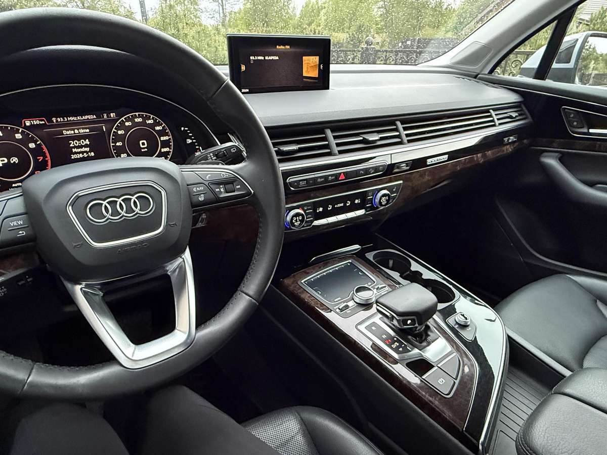 Audi Q7, 3.0 l., Внедорожник / Кроссовер