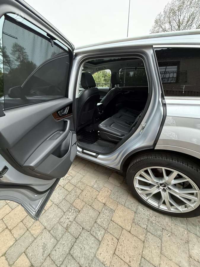 Audi Q7, 3.0 l., Внедорожник / Кроссовер