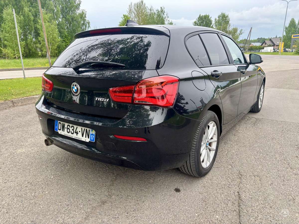 BMW 116, 1.5 l., hatchback