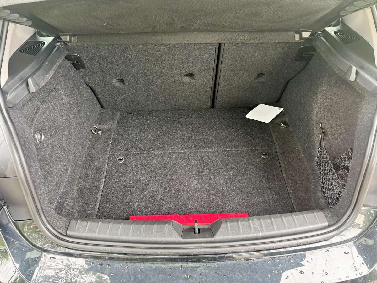 BMW 116, 1.5 l., hatchback