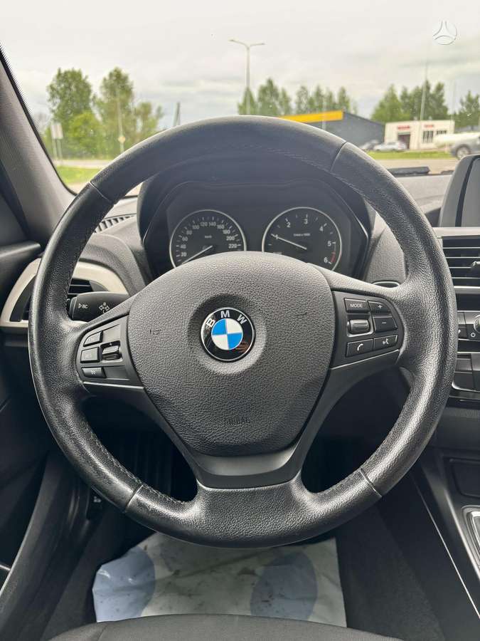 BMW 116, 1.5 l., hatchback
