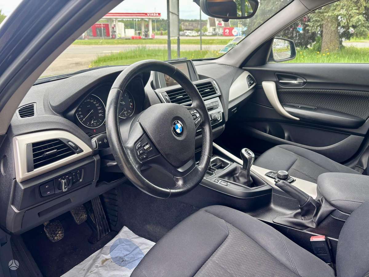 BMW 116, 1.5 l., hatchback