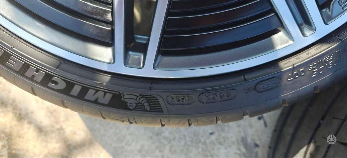 Mercedes-Benz, light alloy, R20