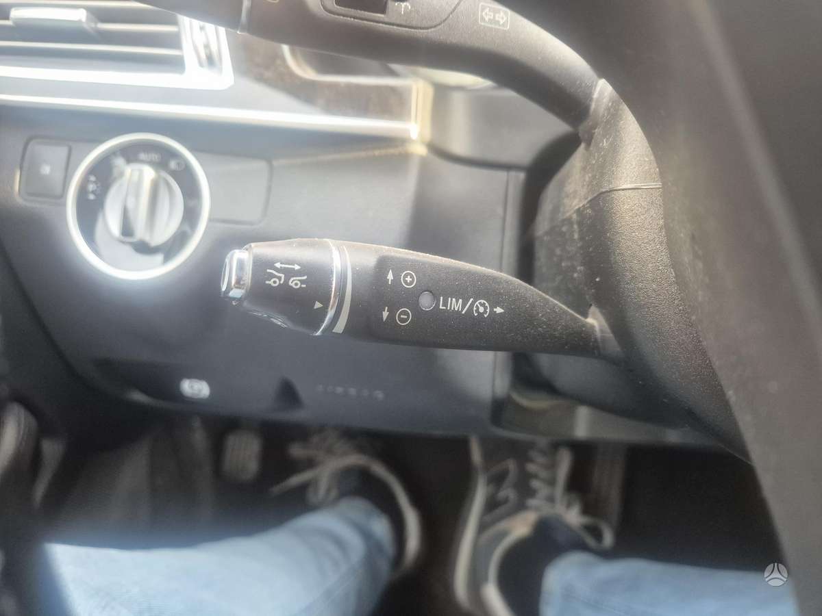 Mercedes-Benz E300, 2.1 l., Универсал