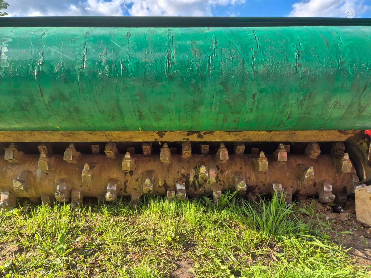 Bobcat Suokone MC4-180, frezos