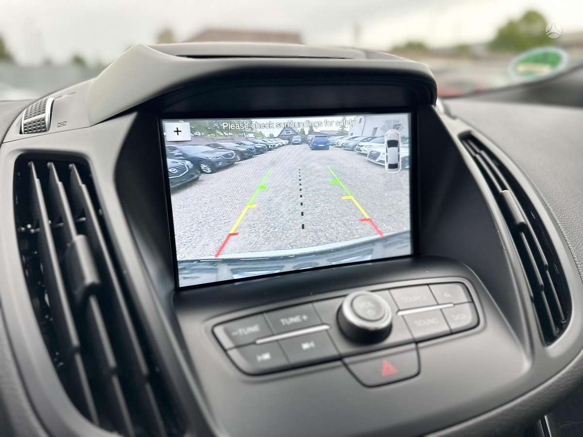 Ford Kuga, 2.0 l., off-road / crossover